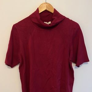 Short-Sleeved Turtleneck Sweater - Laura Plus